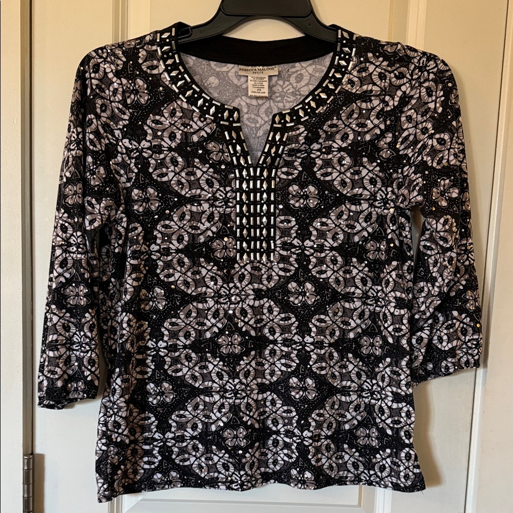 Rebecca Malone Black and White Patterned Blouse